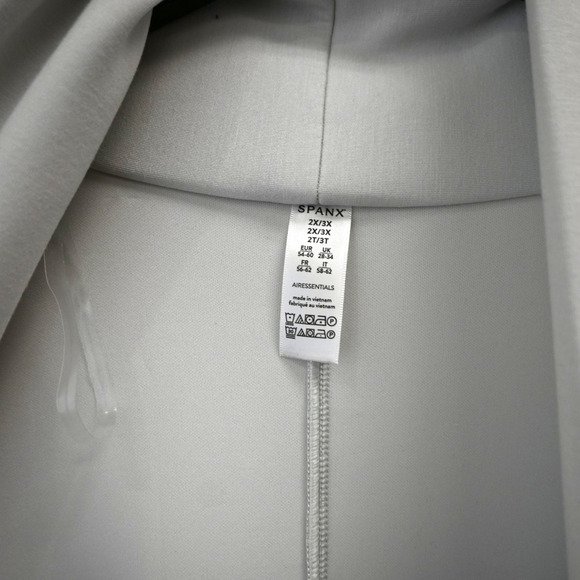Spanx White Cloud Airessentials Cocoon Open Cardigan Size 2X/3X 50345R - Picture 6 of 10